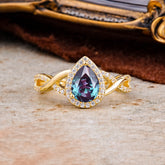 Dazzling 3 - Prong Pear-Cut Alexandrite Engagement Ring